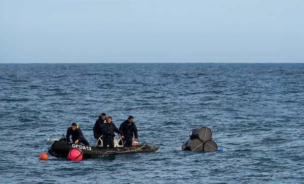 Contre-minage de deux mines historiques découvertes à l’aide d’un drone sous-marin