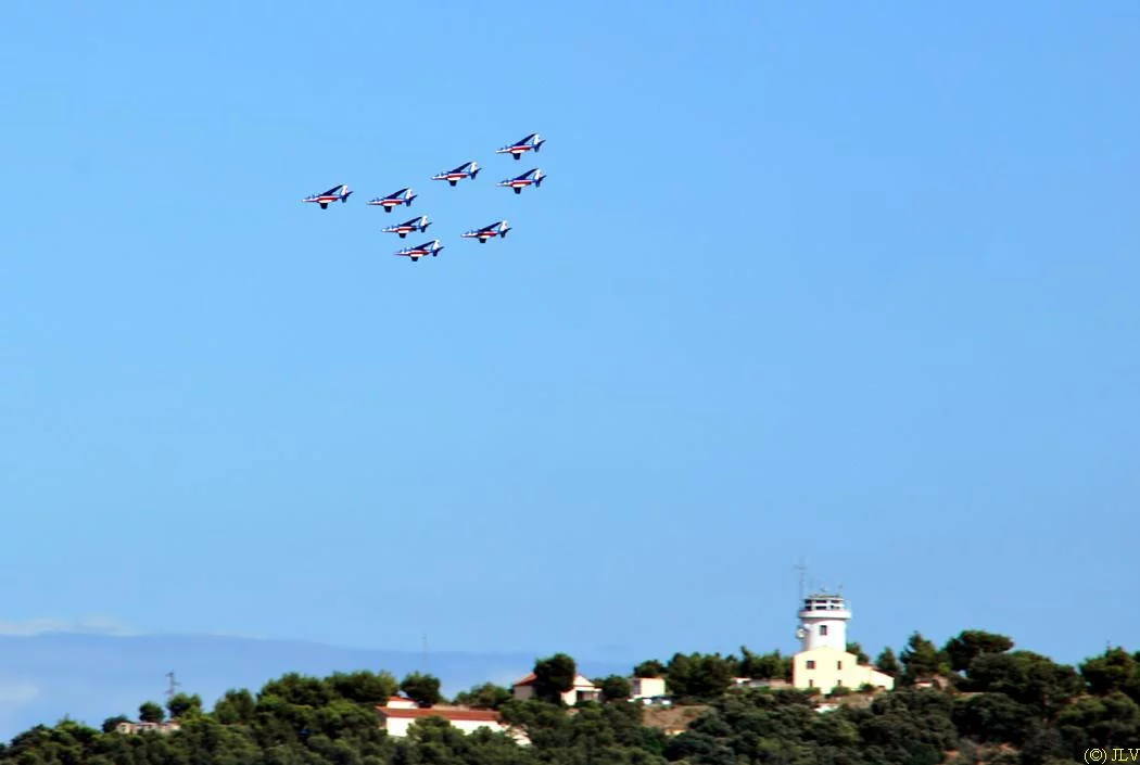 La patrouille de France au-dessus du sémaphore de St-Mandrier