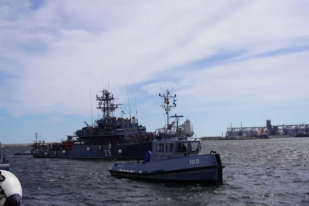 Le chasseur de mines roumain Lieutenant Dimitrie Nicolescu