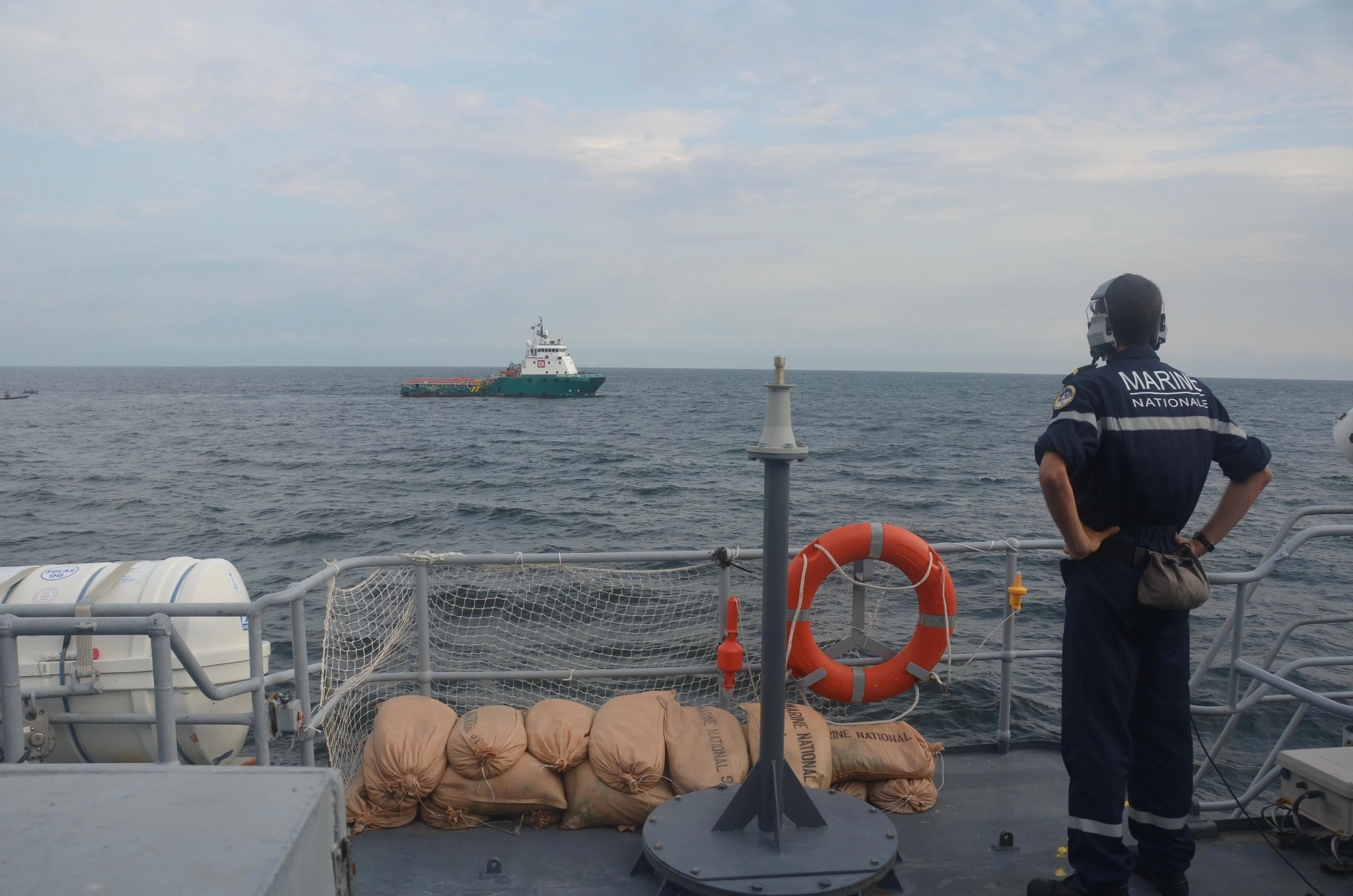 Le Premier Maître L’Her au secours du Bourbon Liberty 223