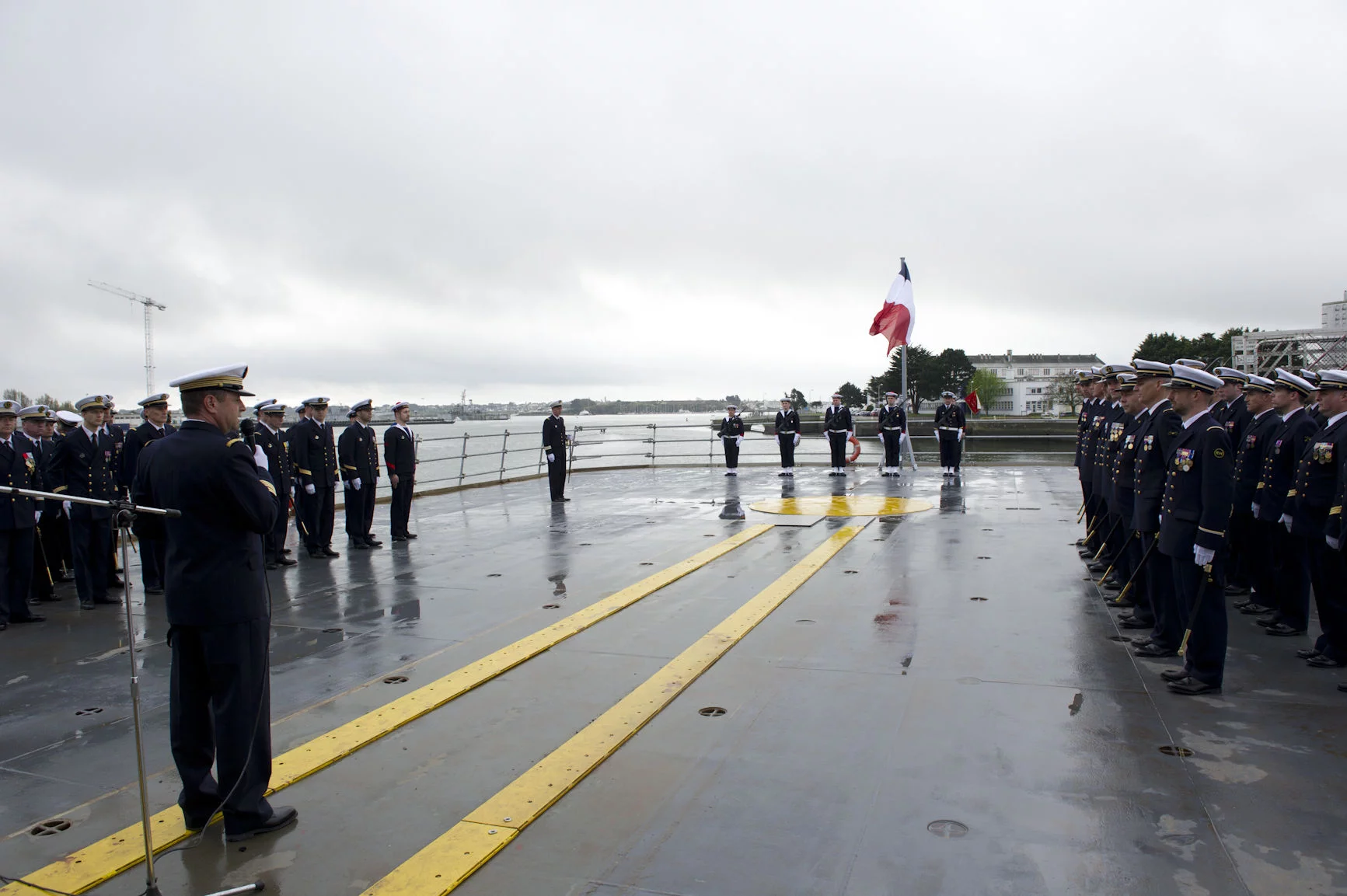 Première prise de commandement de l’Aquitaine
