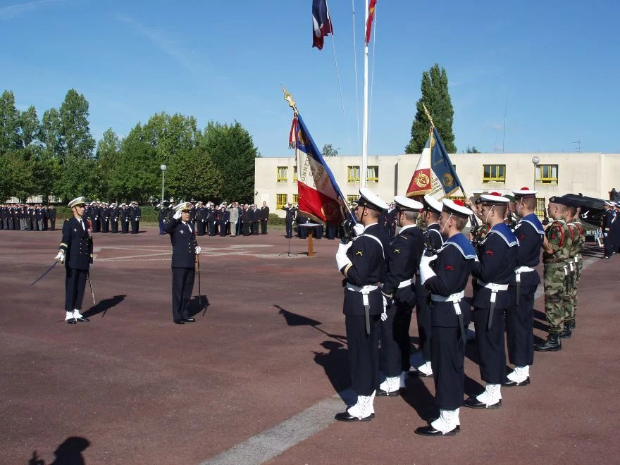 Prise de commandement de l'amiral Prazuck à la tête des fusiliers marins