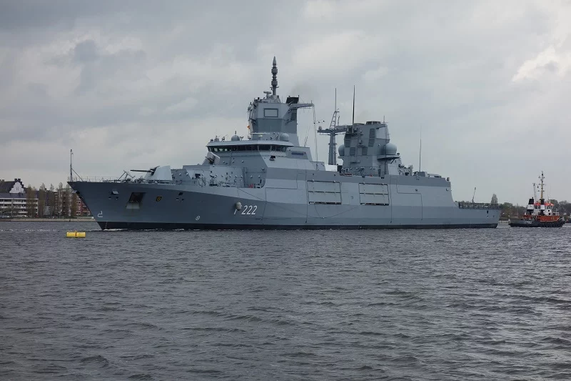 La frégate allemande Baden-Württemberg