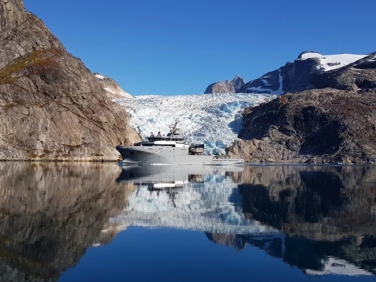 Le BSAM Garonne le long des côtes du Groënland