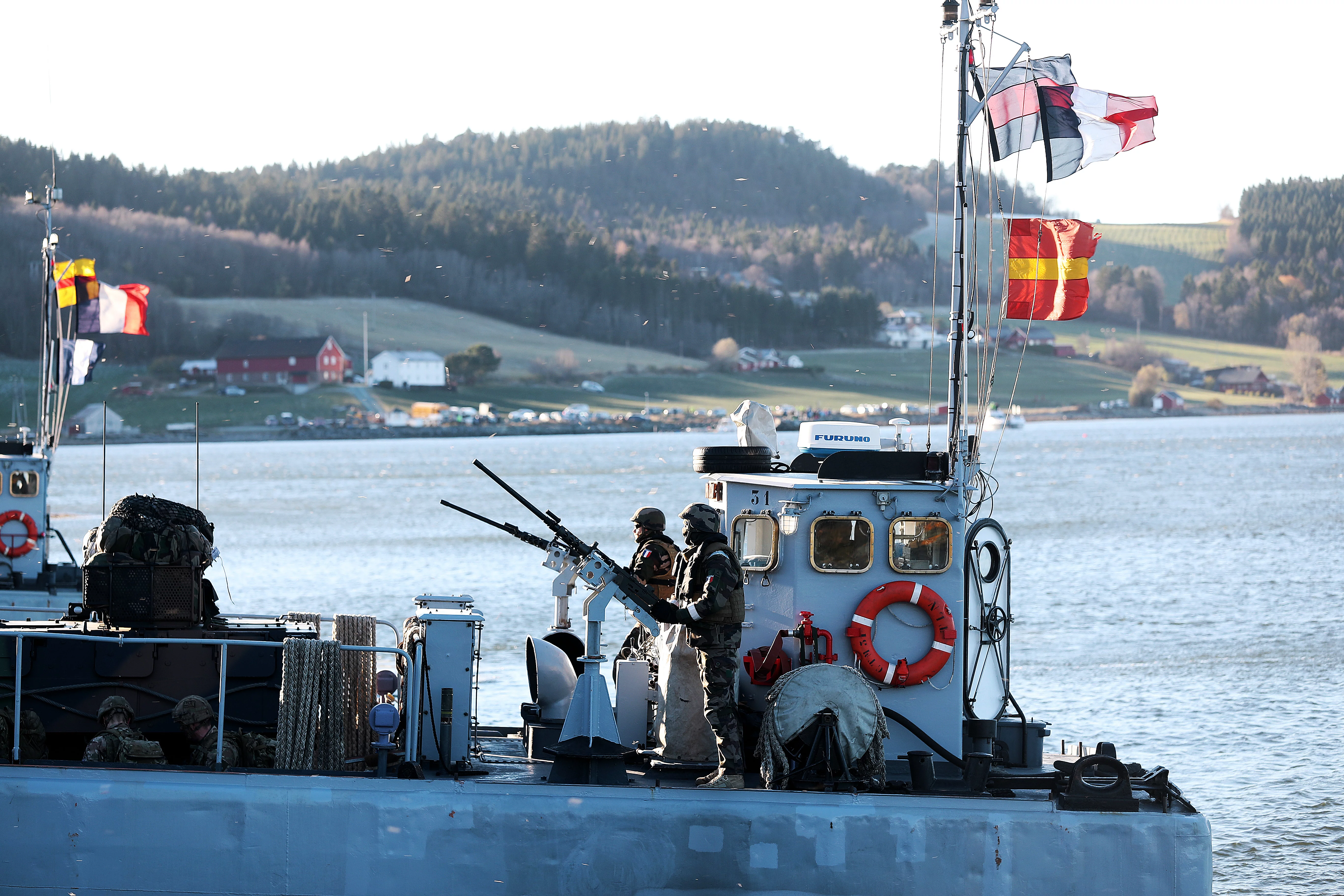 Un chaland de transport de matériel
