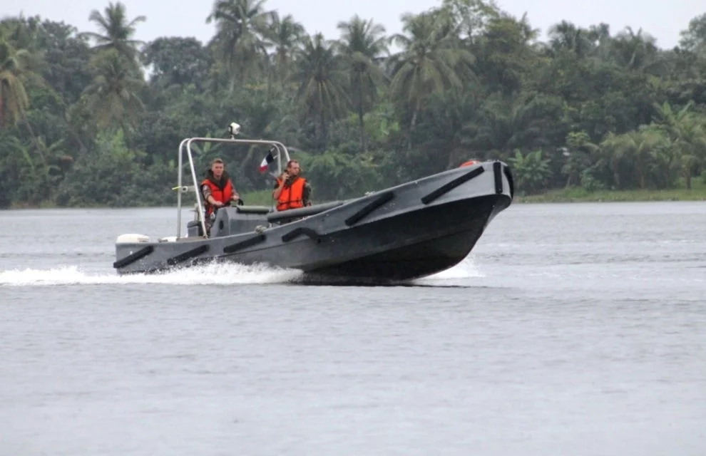 Entraînement de la brigade de protection de l'aviso Commandant l’Herminier
