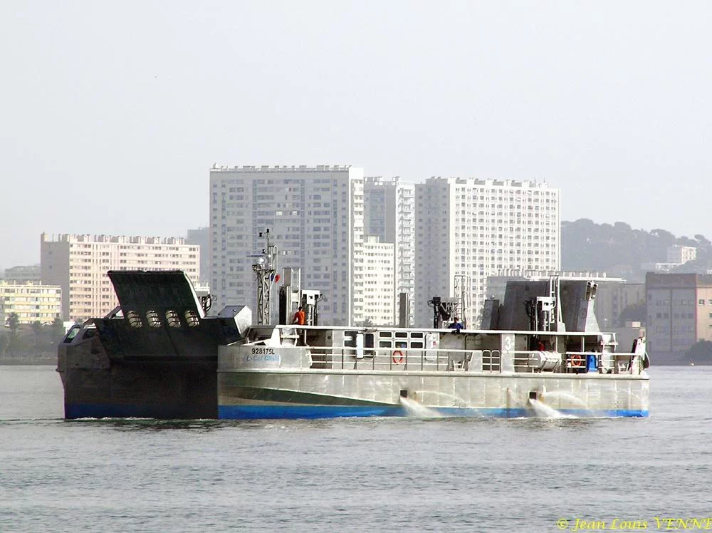 Le nouveau catamaran de débarquement de la CNIM