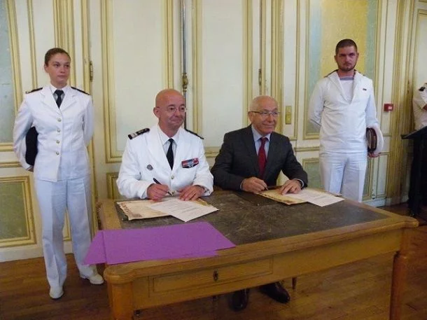 Cérémonie de parrainage de la FREMM Aquitaine par la ville de Bayonne