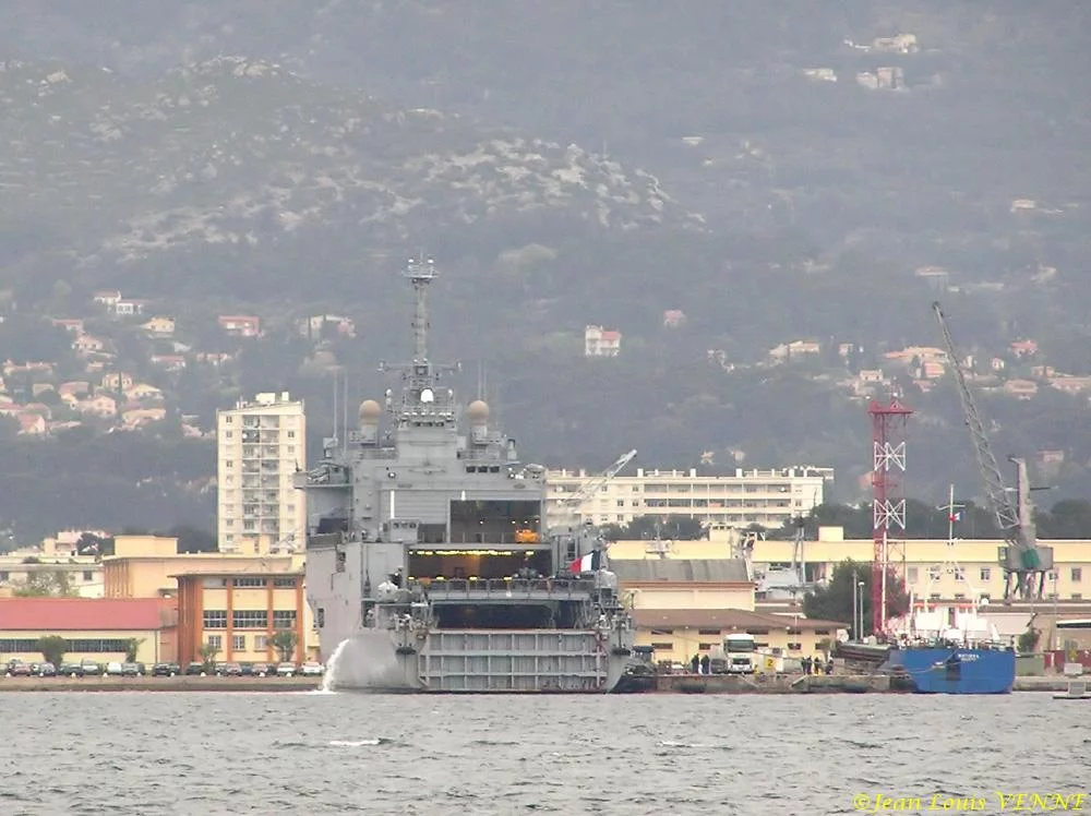 Le Siroco avant son appareillage