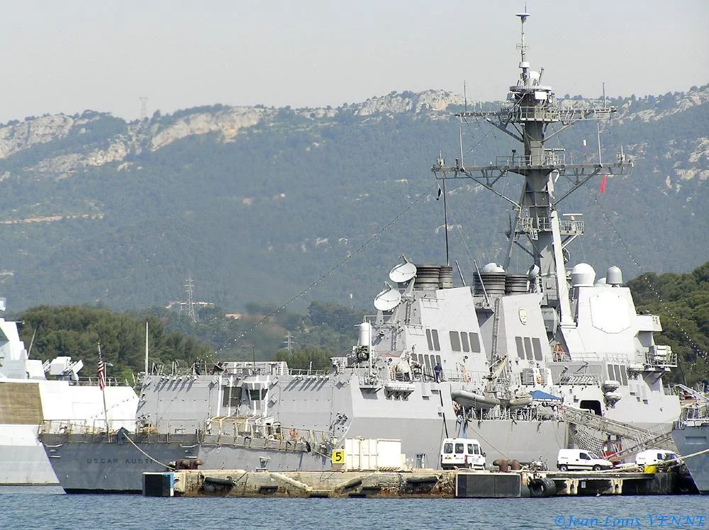 Escale à Toulon de l’USS Oscar Austin