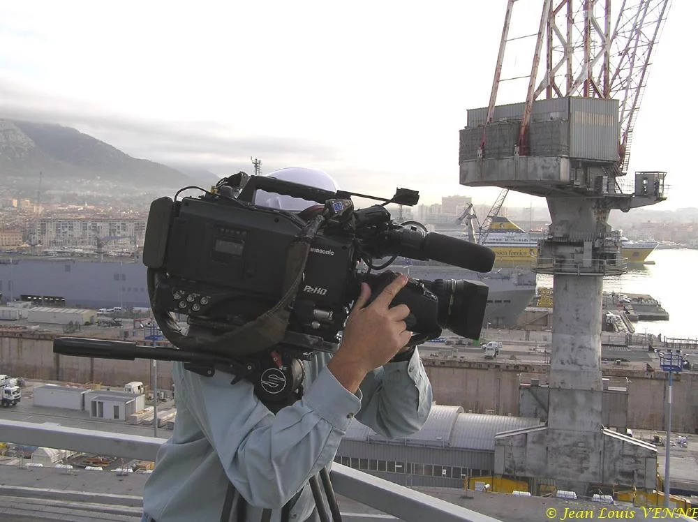 Des essais sous les yeux des journalistes