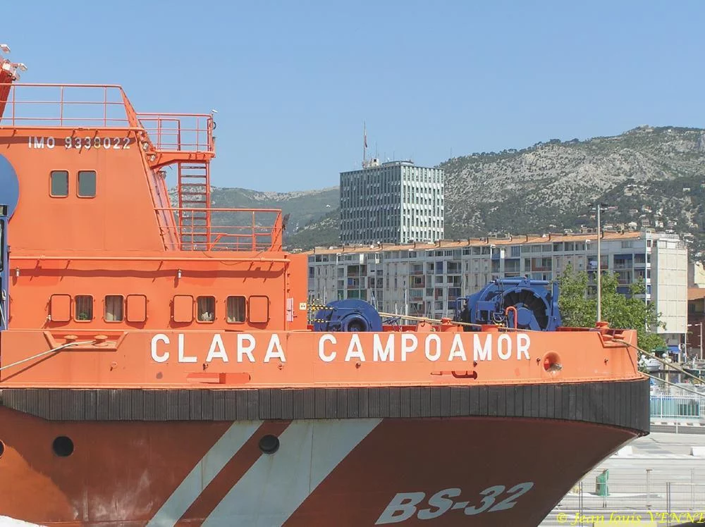 Le Clara Campoamor