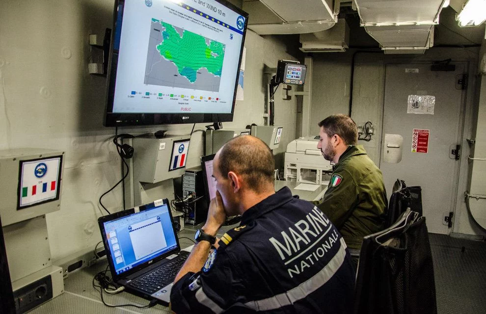 Deux officiers français au sein de l’état-major de l’opération EUNAVFOR MED