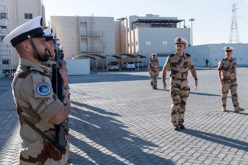 L’inspecteur de la Marine nationale effectue une visite aux Emirats Arabes Unis