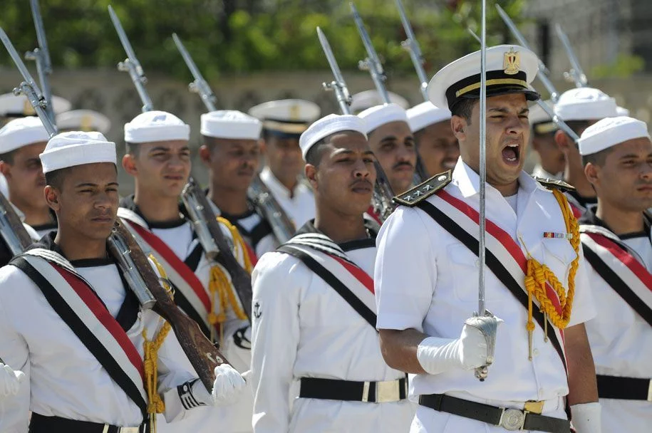Dépôt de gerbe au monument du marin inconnu