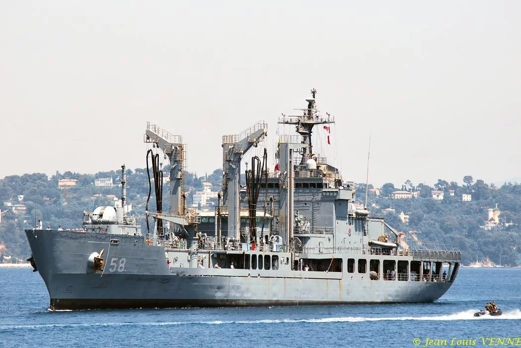 Arrivée à Toulon du bâtiment de soutien Dae Cheug