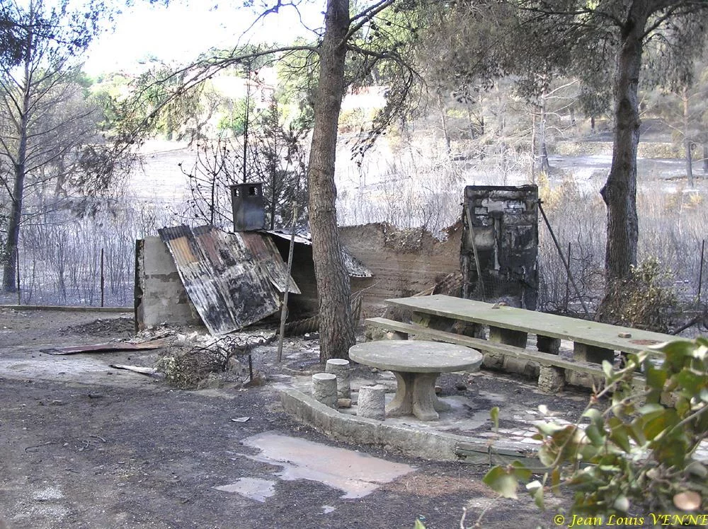 Les dégâts provoqués par l'incendie au CIN St Mandrier