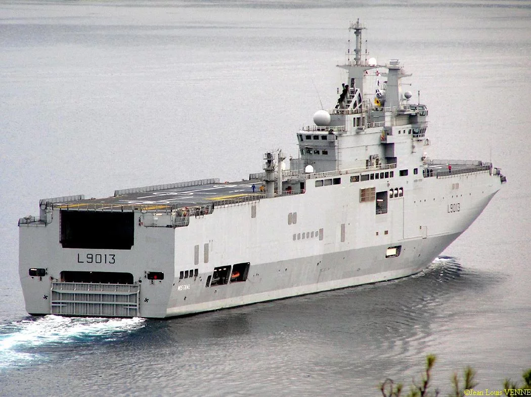 Le BPC Mistral appareille pour la Russie