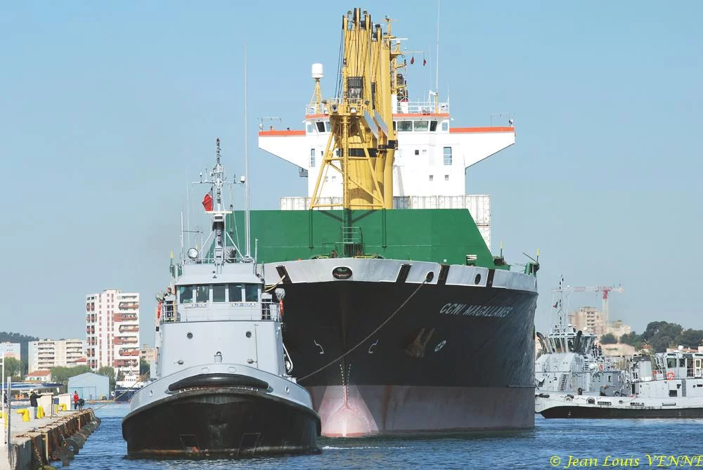 Arrivée à Toulon du porte-conteneurs Magallanes