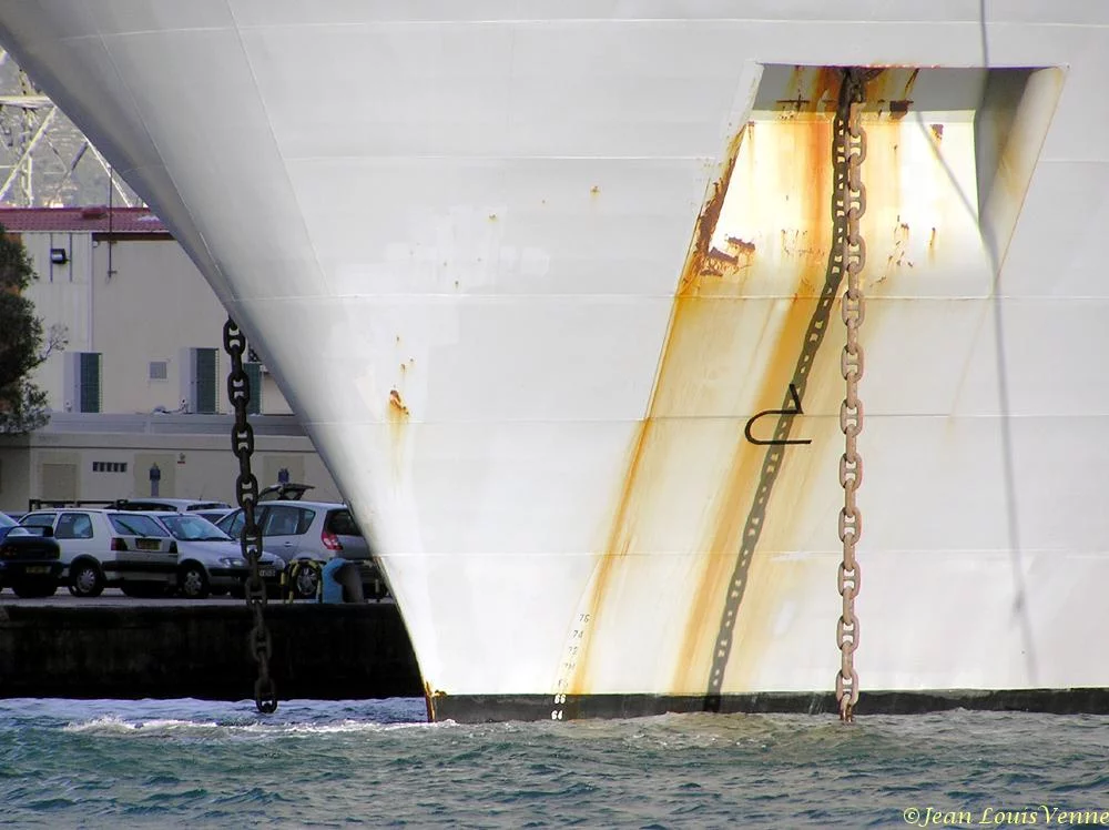 Le Mistral Ã  quai