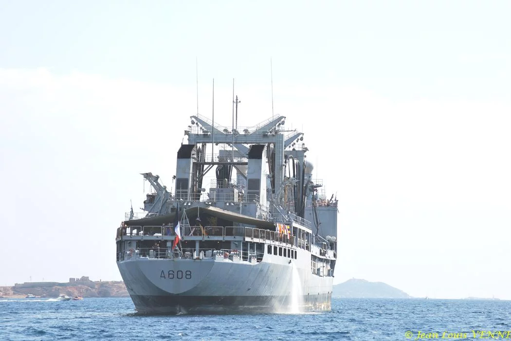 Le BCR Var au mouillage en rade de Bandol