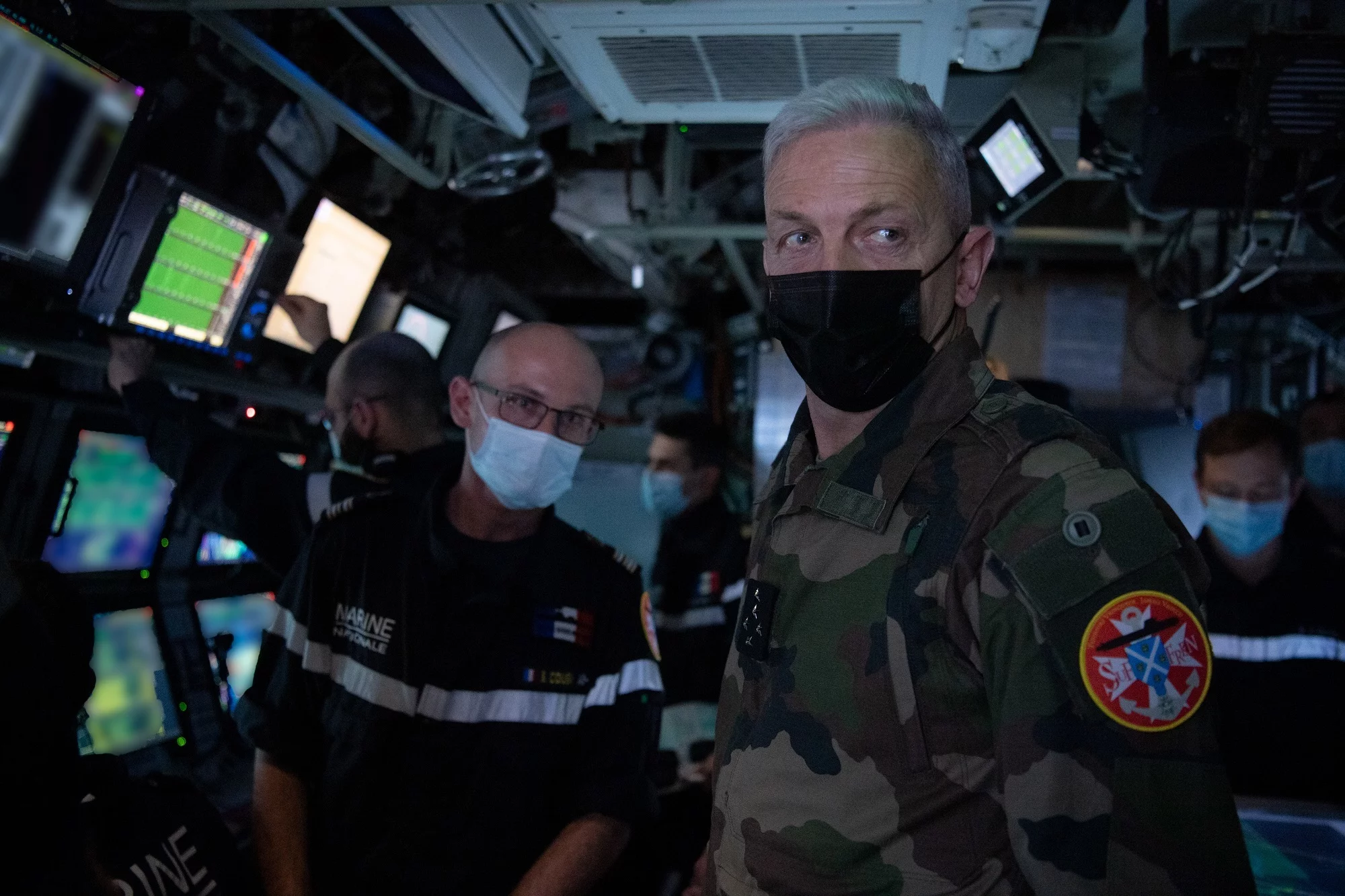 Le général  Lecointre, chef d’état-major des armées, à bord du Suffren