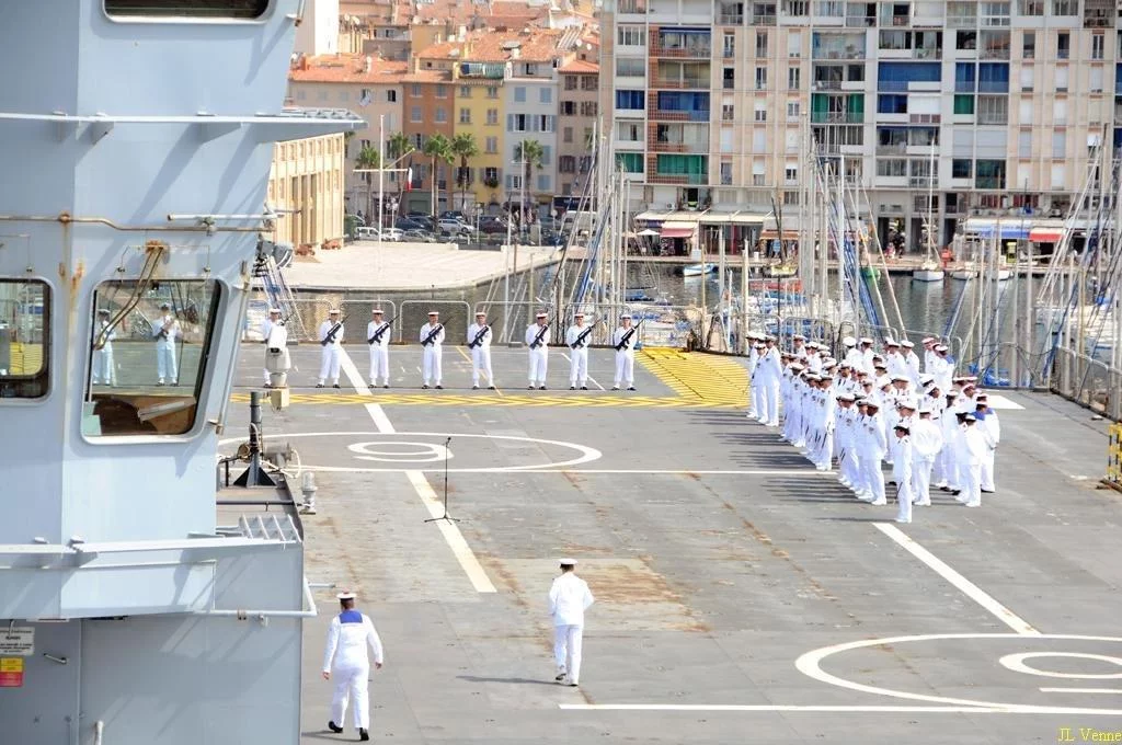 Prise de commandement du BPC Mistral