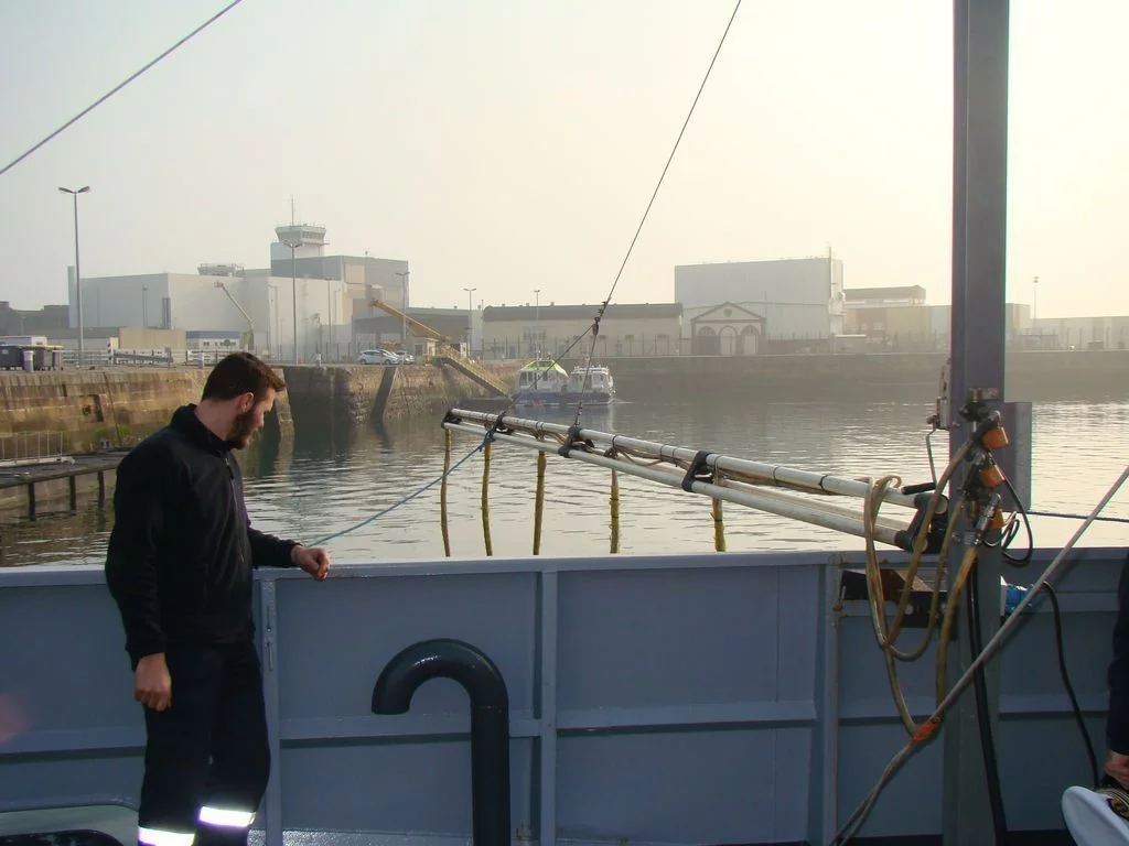 La cellule antipollution à bord du patrouilleur Flamant