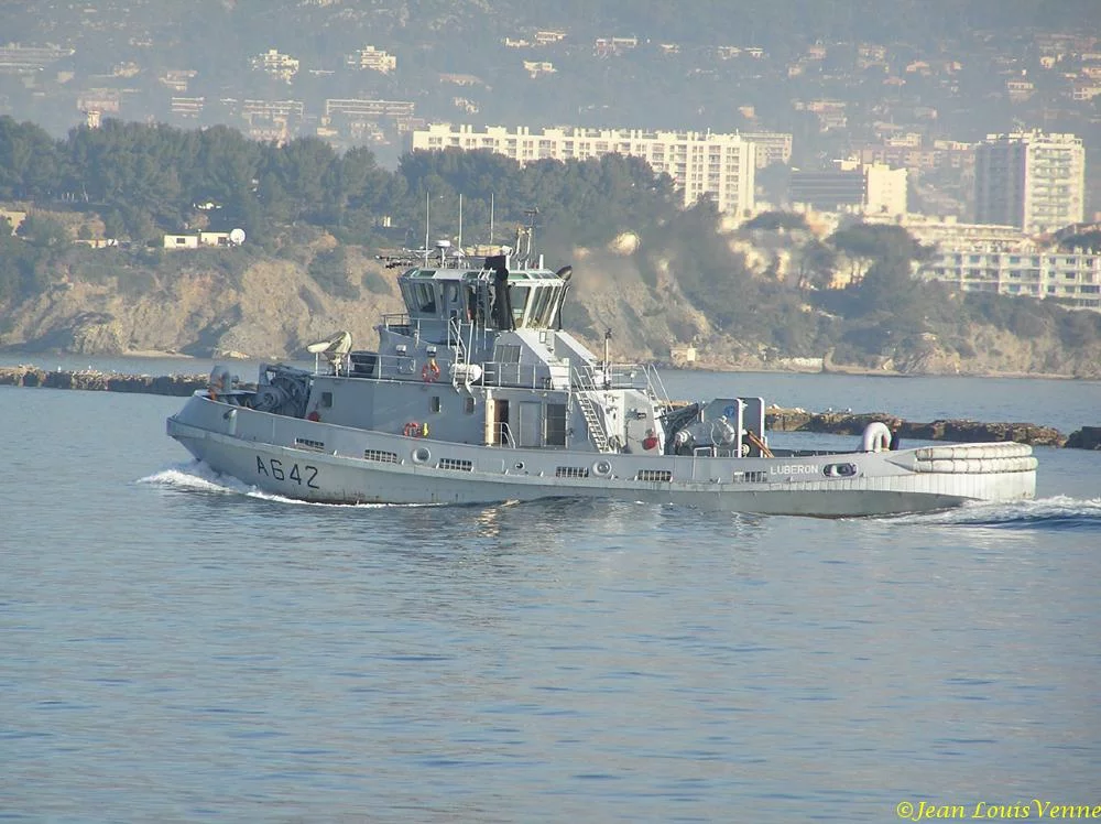 Remorqueurs en action