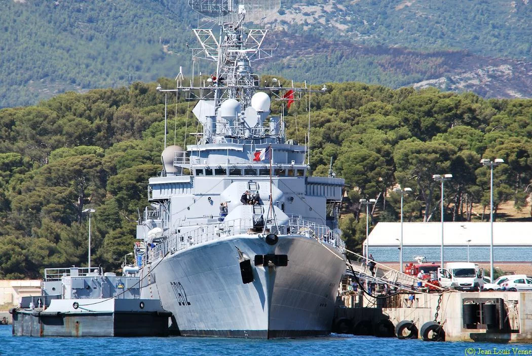 La frégate De Grasse fait escale à Toulon