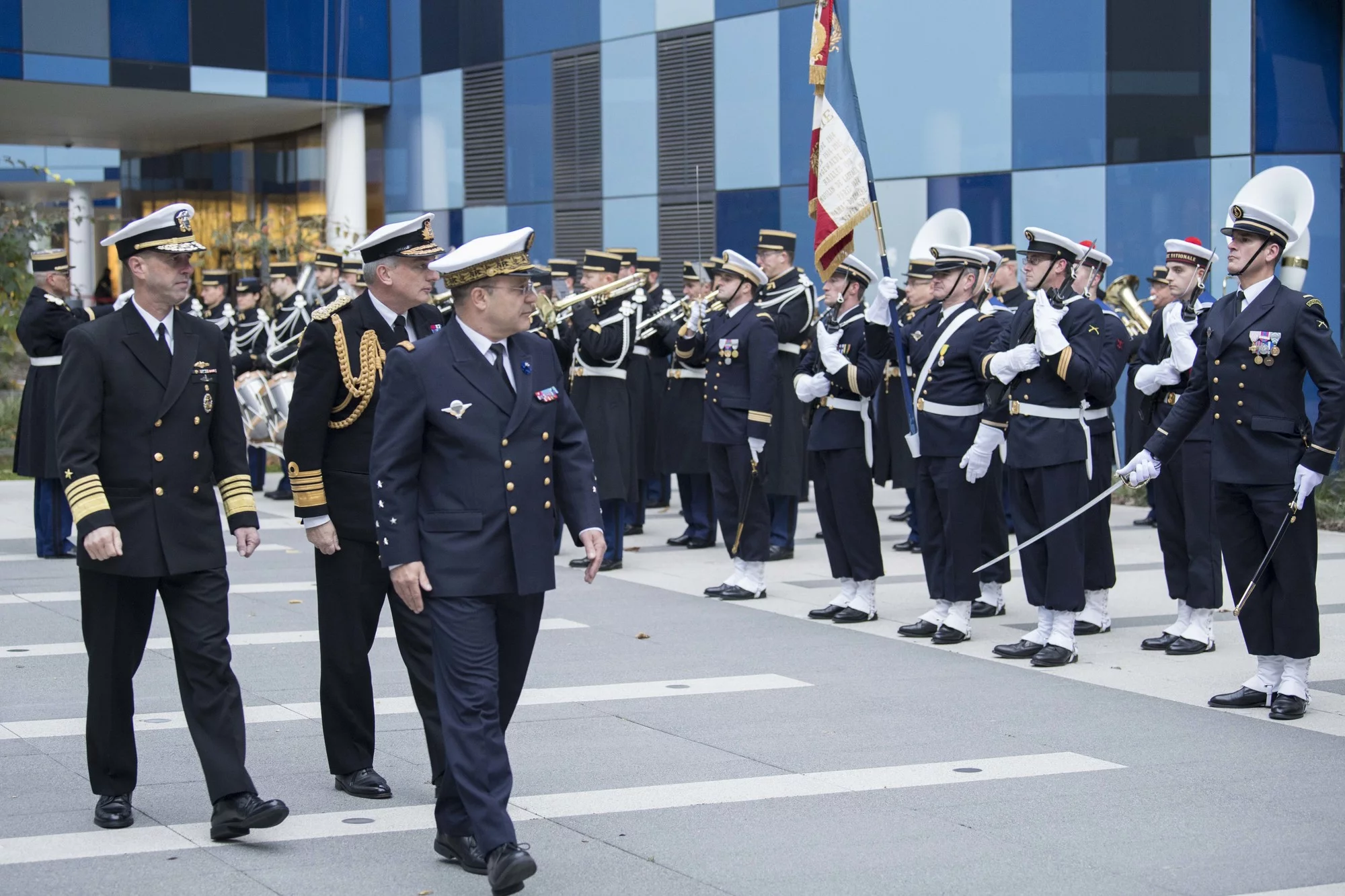 Le chef d’état-major de la marine accueille ses homologues britannique et américain