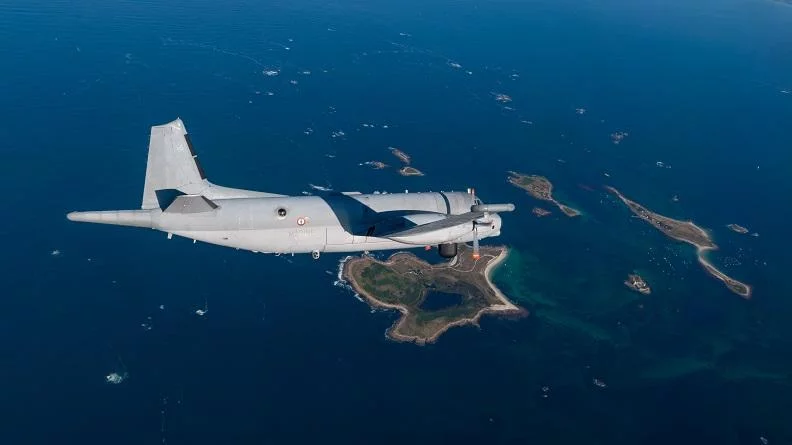 Un avion de patrouille maritime ATL2