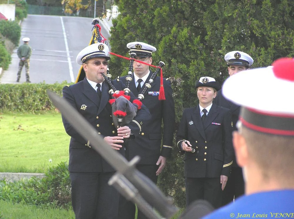 Le bagad joue Amazing Grace