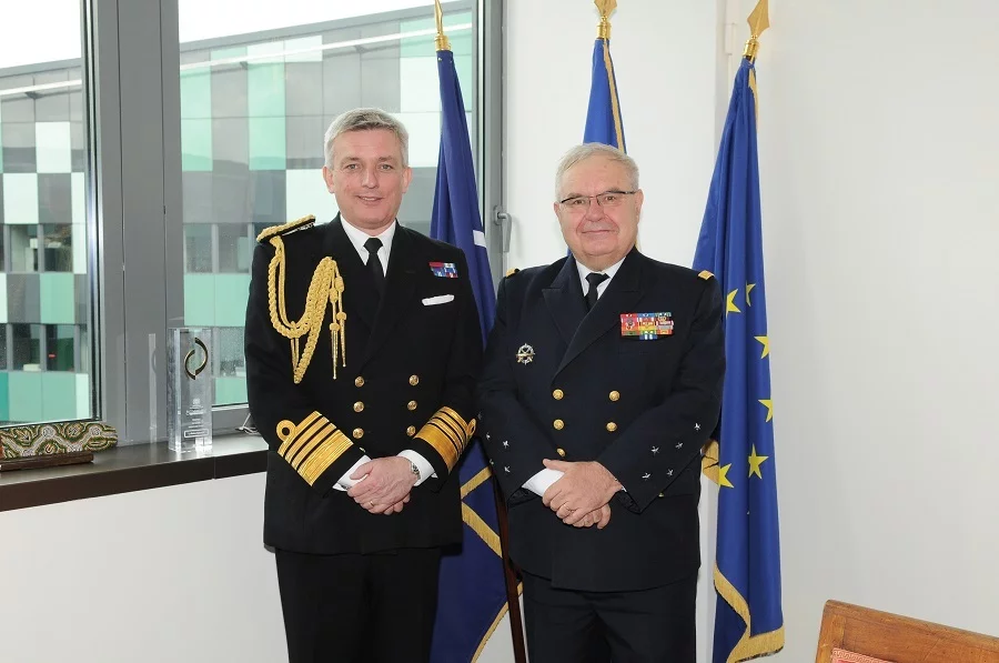 Four Stars Review entre le chef d’état-major de la marine et le First Sea Lord