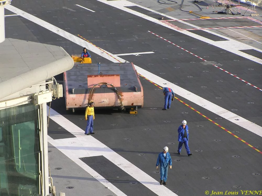 Essais des catapultes du Charles de Gaulle