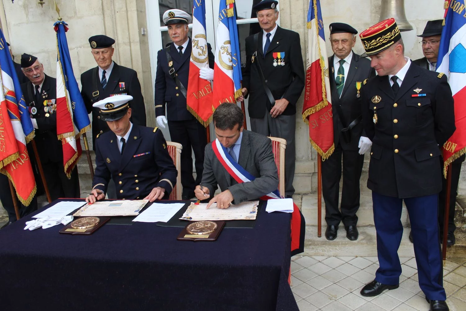 Rochefort parainne le BIN Glycine