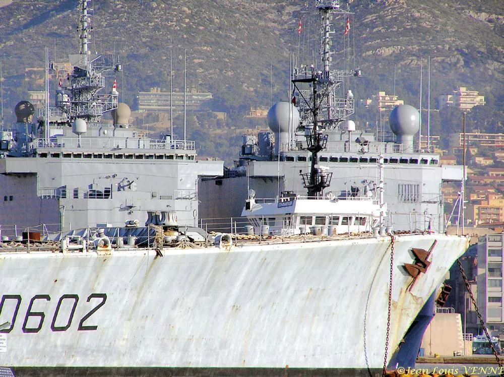 Le Foudre et le Siroco au quai dâ€™honneur de Toulon