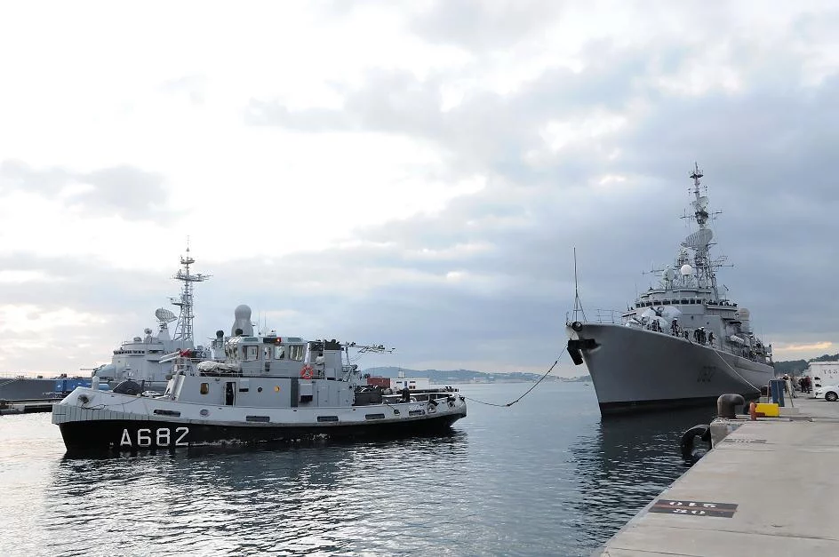 Escale à Toulon de la frégate De Grasse