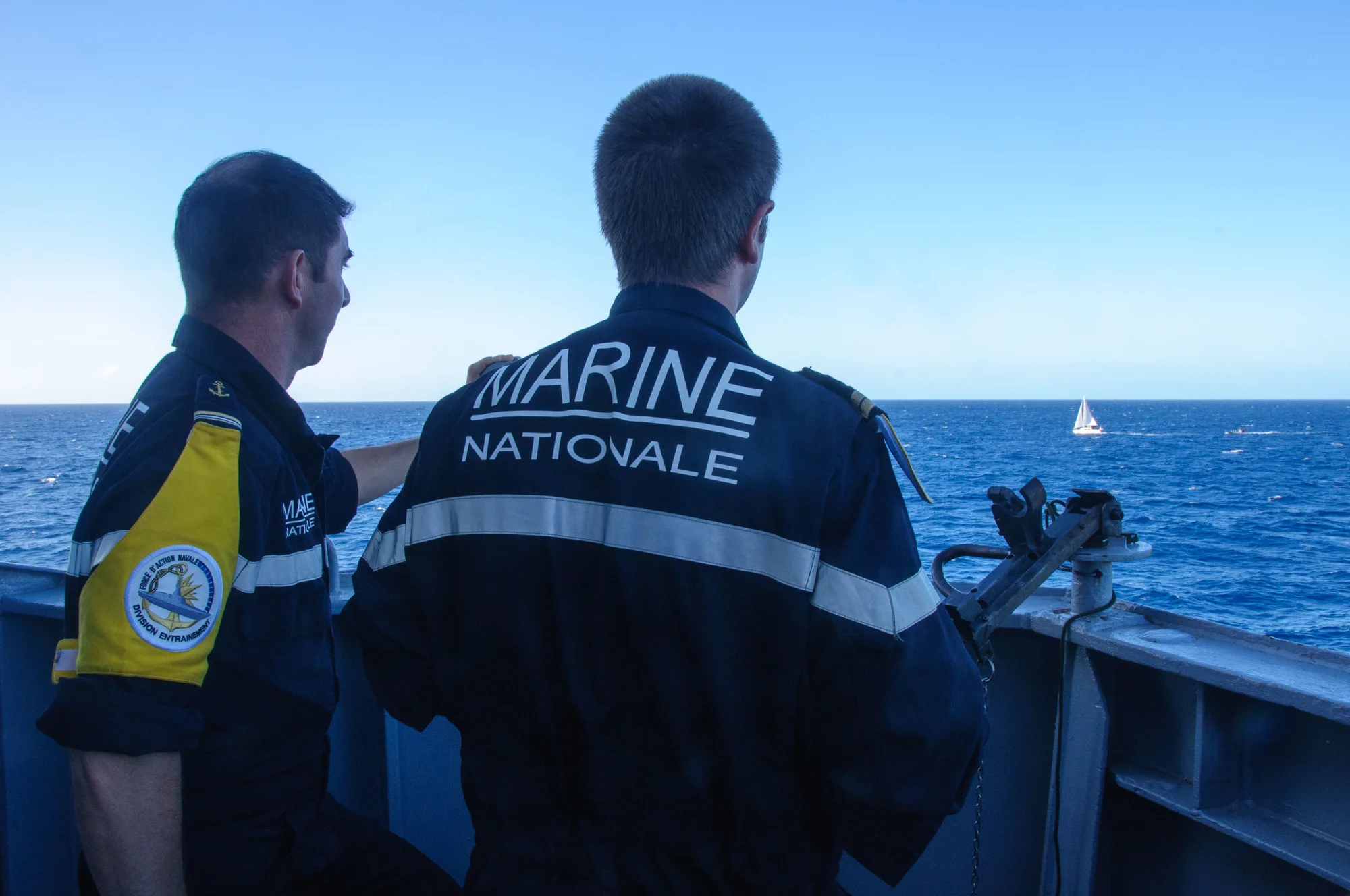 Le Ventôse porte assistance à un catamaran au large de la Martinique