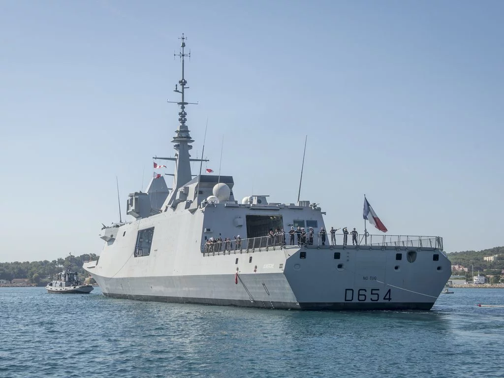 La frégate Auvergne