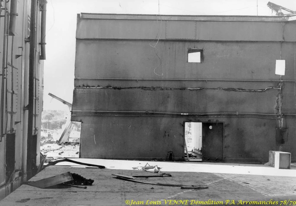Démolition de l'Arromanches