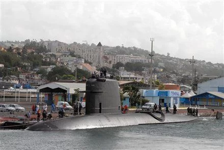 L'Améthyste en escale