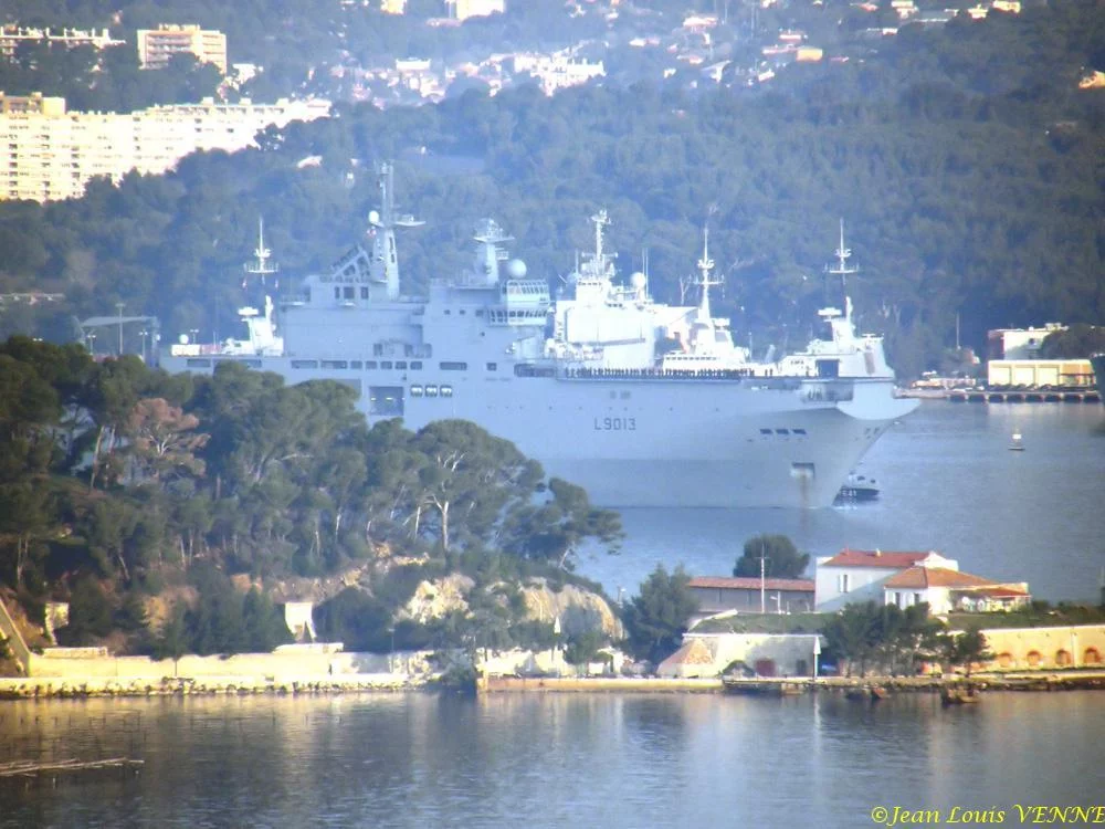 Appareillage du Mistral pour le Japon