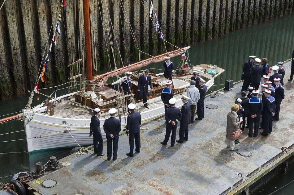 Le Feu Follet à l’embarcadère du CIN (Pen Ar Veur)