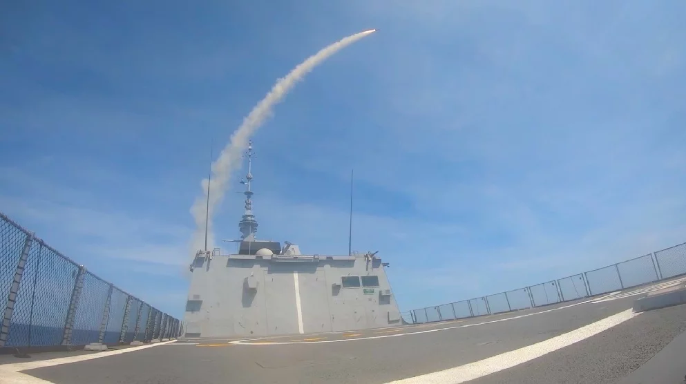 Tir d’un missile anti-aérien Aster 15