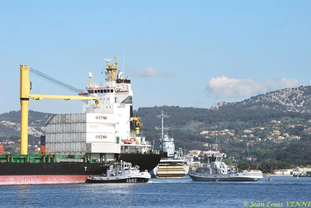 Arrivée à Toulon du porte-conteneurs Magallanes