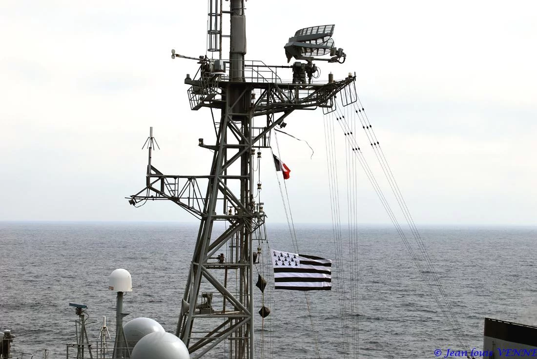 Le Gwenn ha Du dans la mature du Primauguet