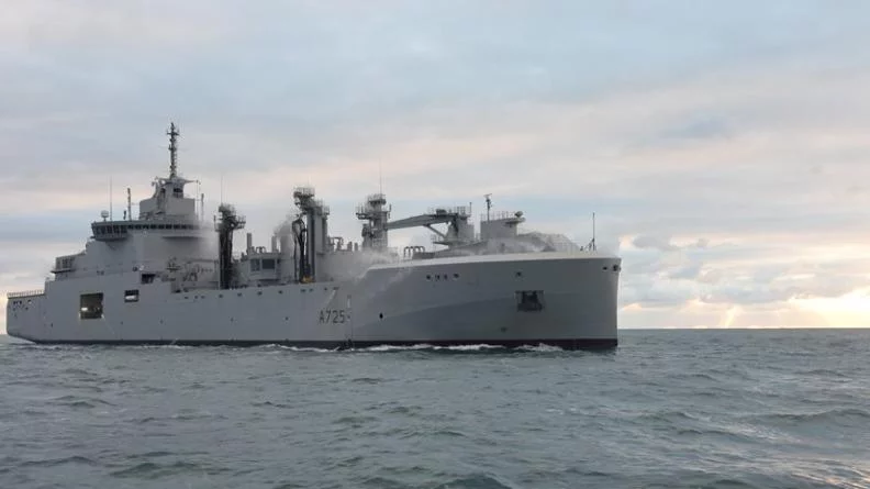 Le bâtiment ravitailleur de forces Jacques Chevallier