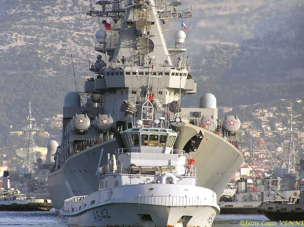 Arrivée Ã  toulon du croiseur Russe Moskva