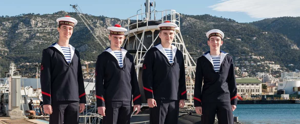 Les premiers mousses opérateurs sonar sur SNA